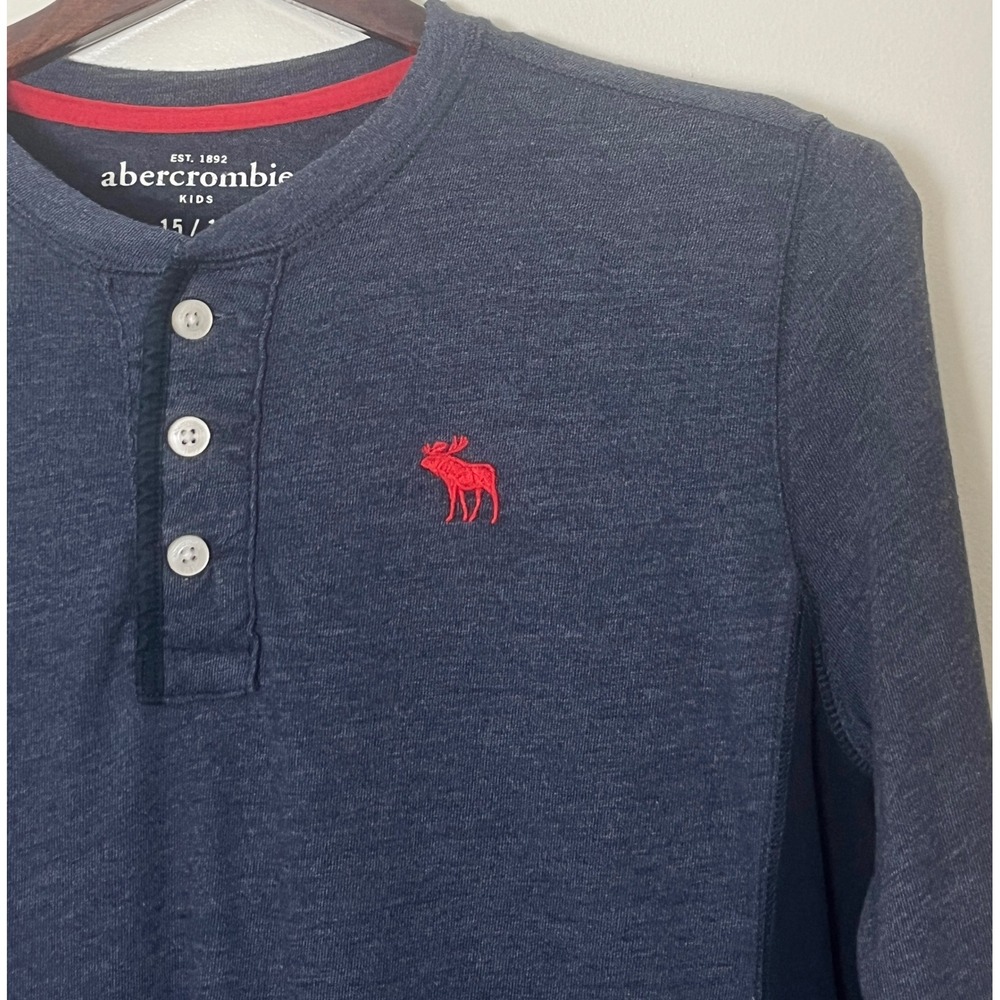 Abercrombie Kids Henley Shirt Size 15/16 Navy Blue Moose Logo Back to School